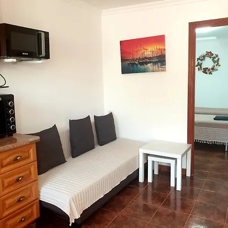 4 Persons 2 Bedrooms Terrace Nyaraló